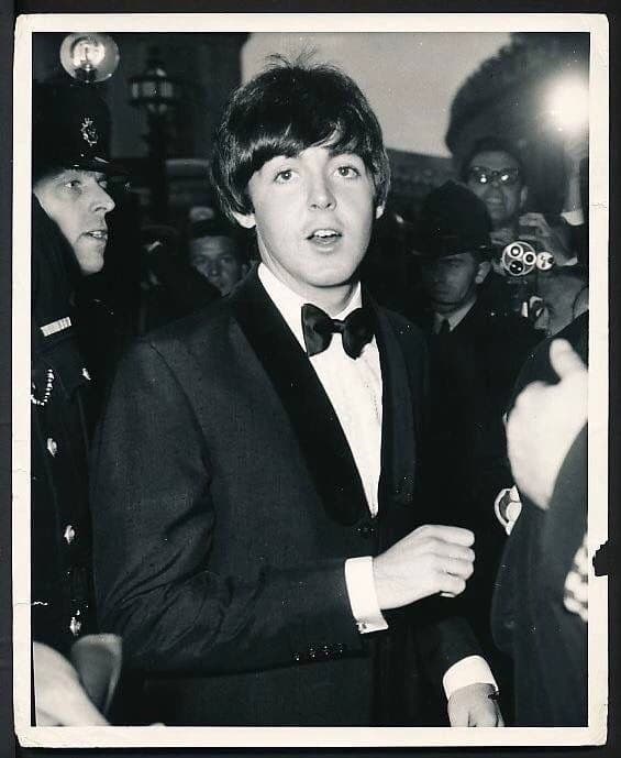 Paul McCartney thumbnail