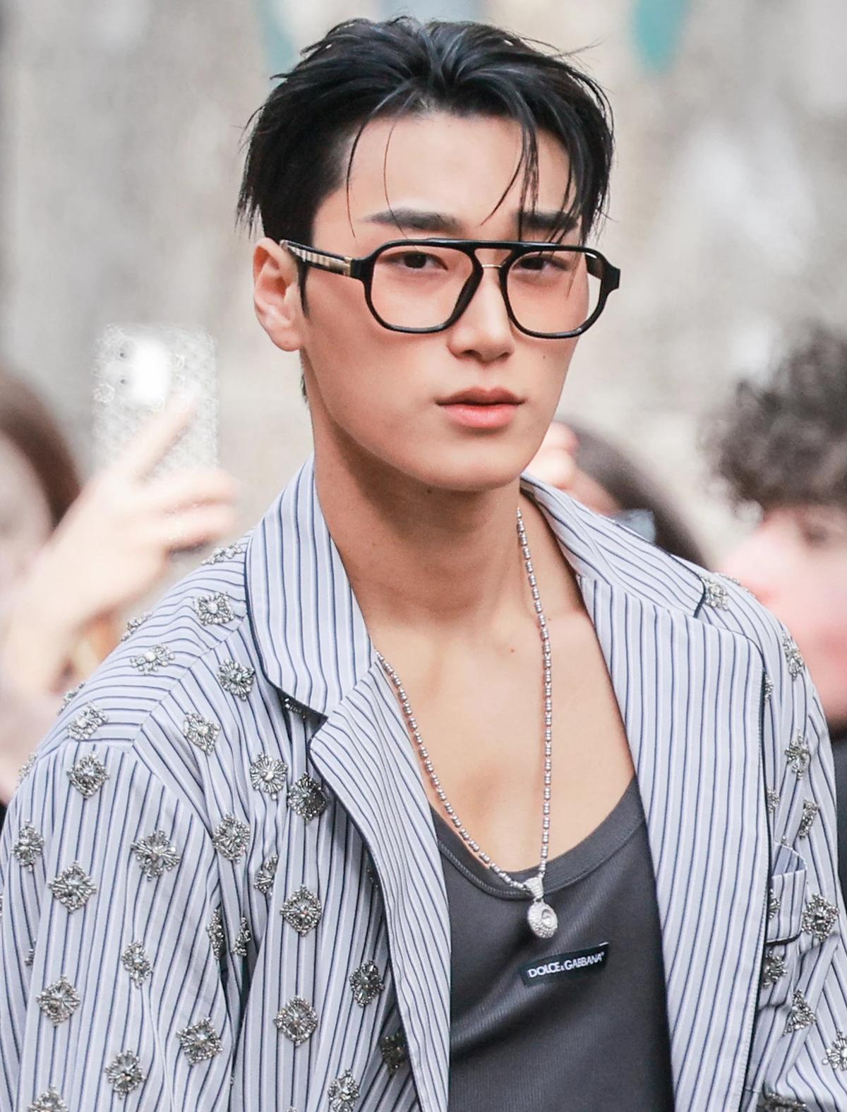 Choi San thumbnail