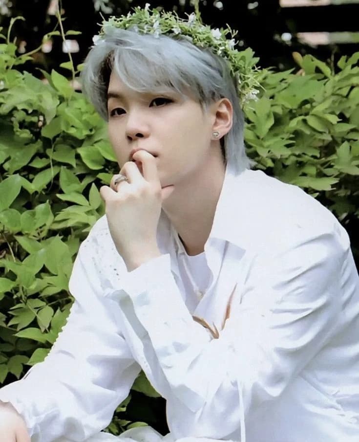Min Yoongi targaryen  thumbnail