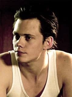 Bill skarsgard  thumbnail