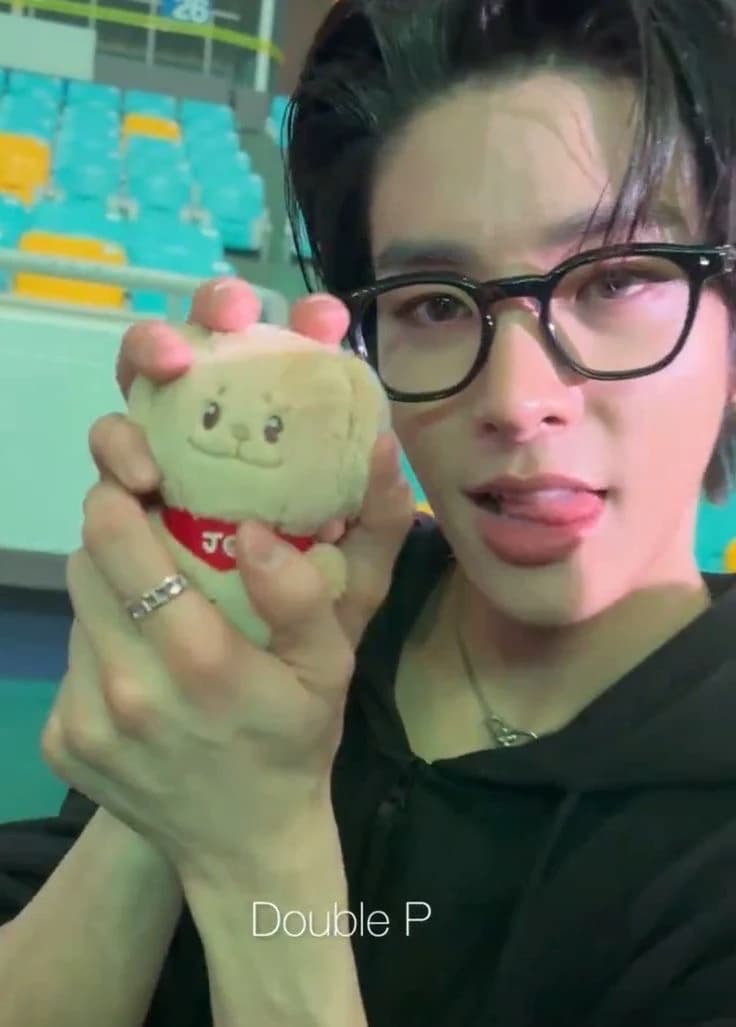 sim jaeyun - sim jake thumbnail