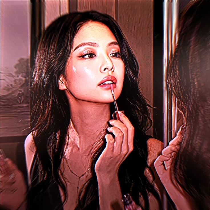 JENNIE KIM  thumbnail