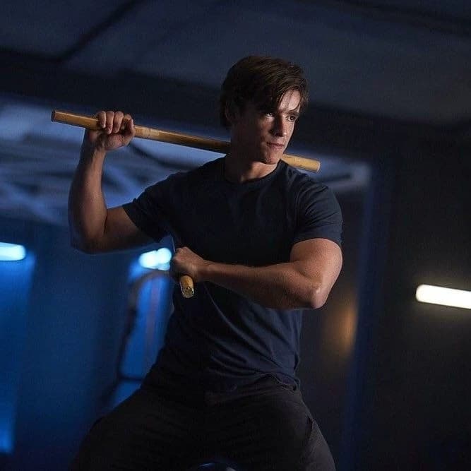 Dick Grayson thumbnail
