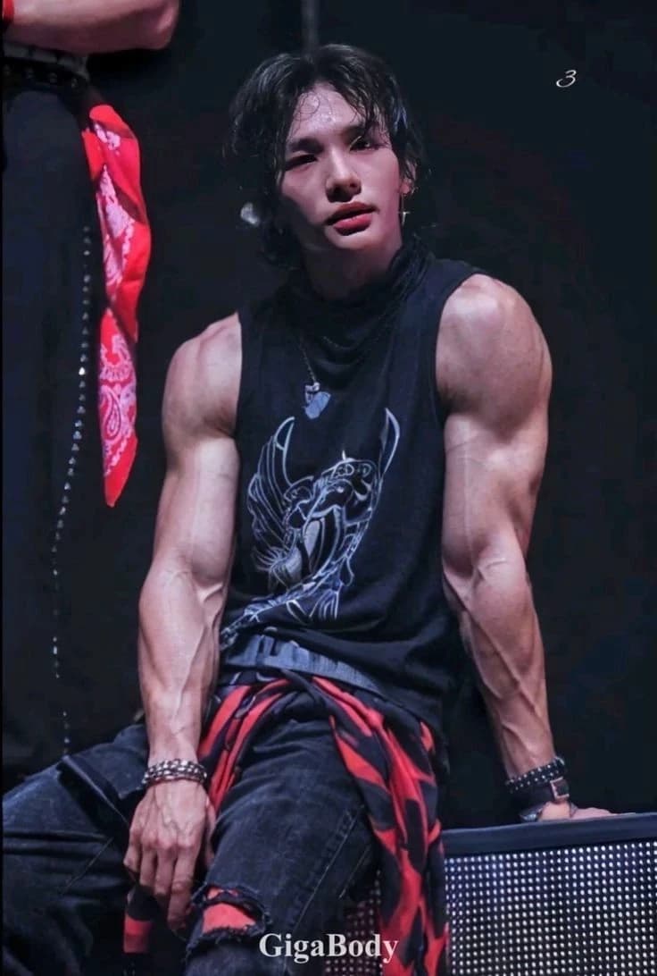 Hyunjin thumbnail