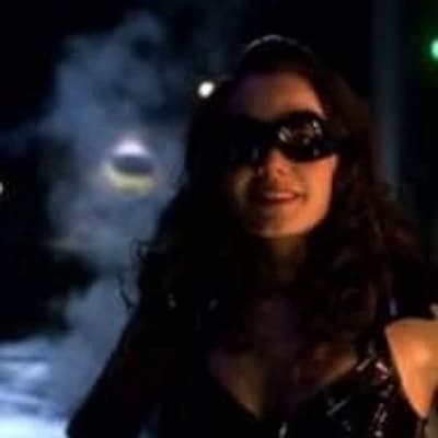 Stiletto (Lois Lane) thumbnail
