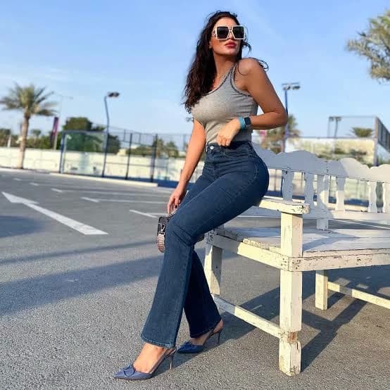 Amira thumbnail