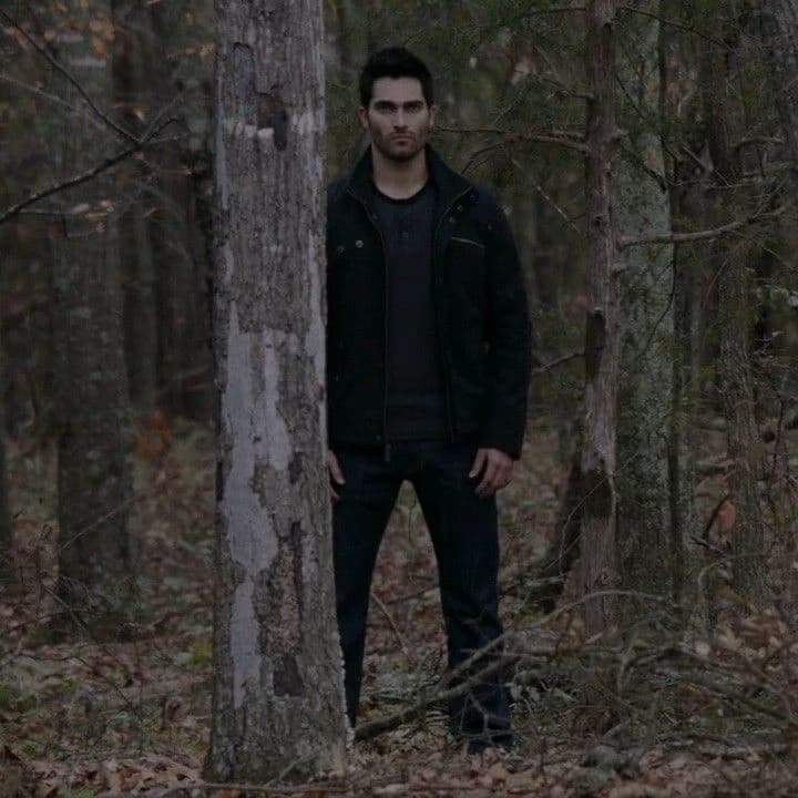 Derek hale//TEEN WOLF/🐺 thumbnail
