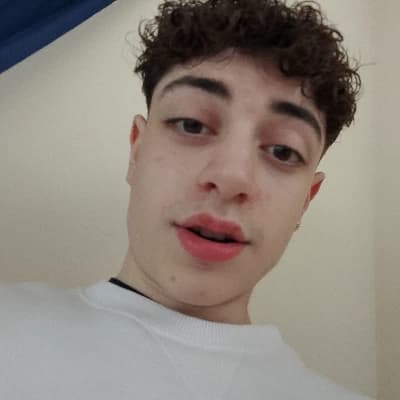 Julian Thorne thumbnail