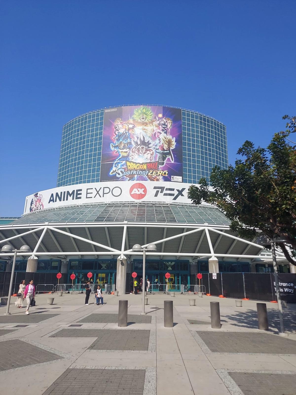 ✨ COSPLAY CONVENTION✨ thumbnail