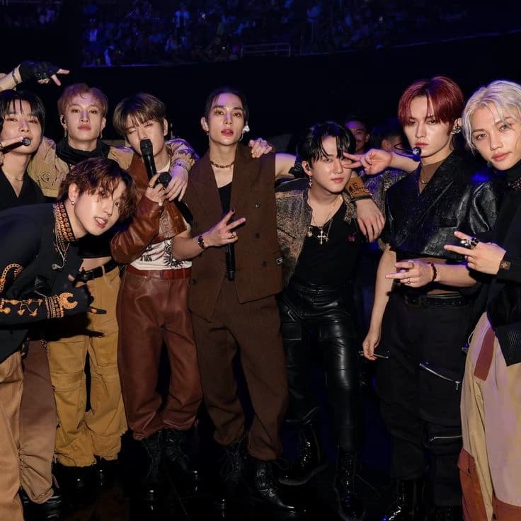 Stray Kids thumbnail