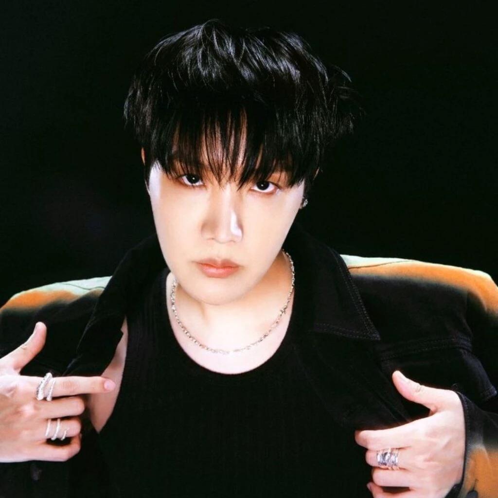 Jung Hoseok  thumbnail