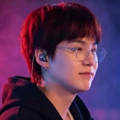 Min Yoongi thumbnail