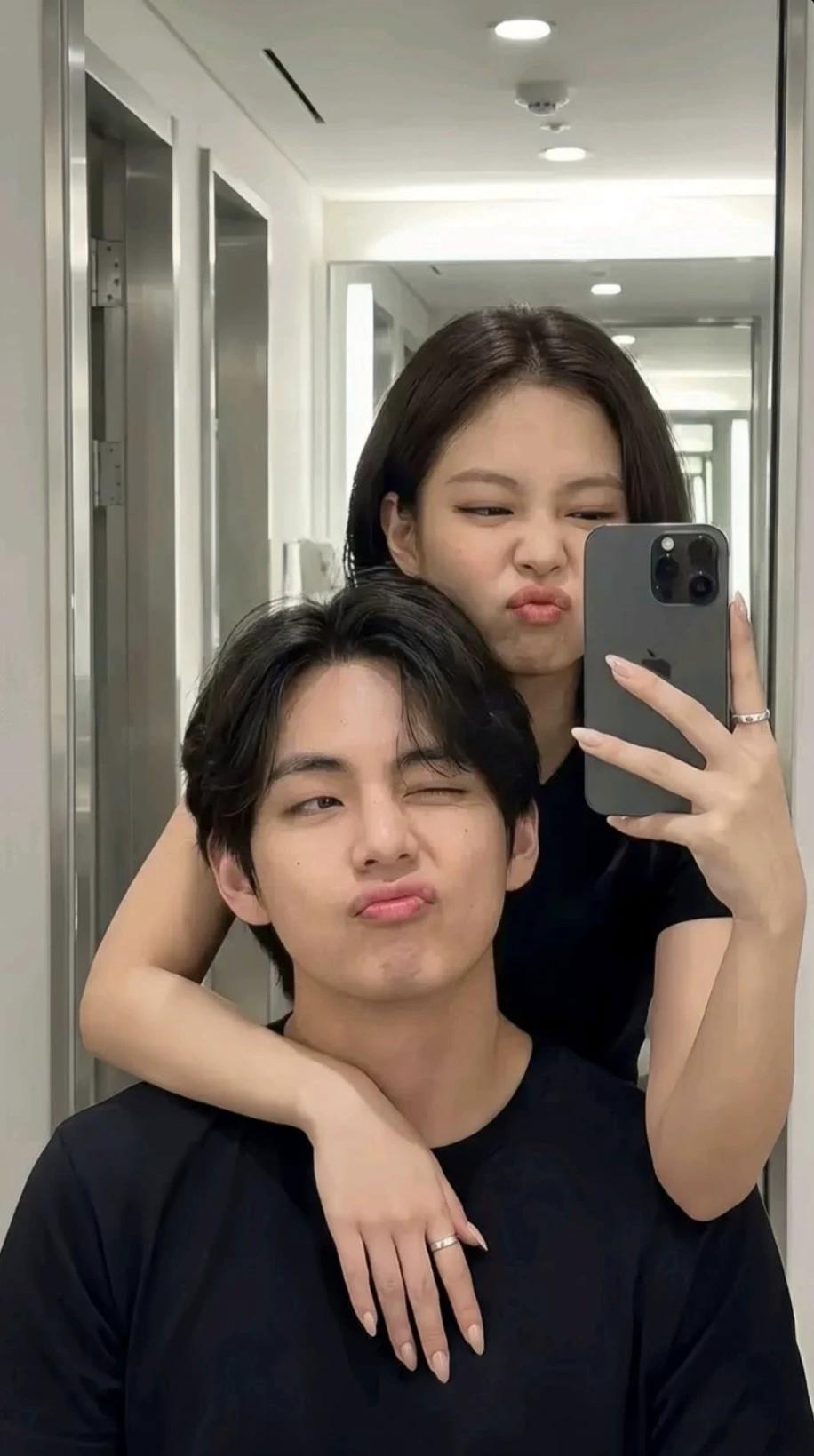 Kim Taehyung  thumbnail