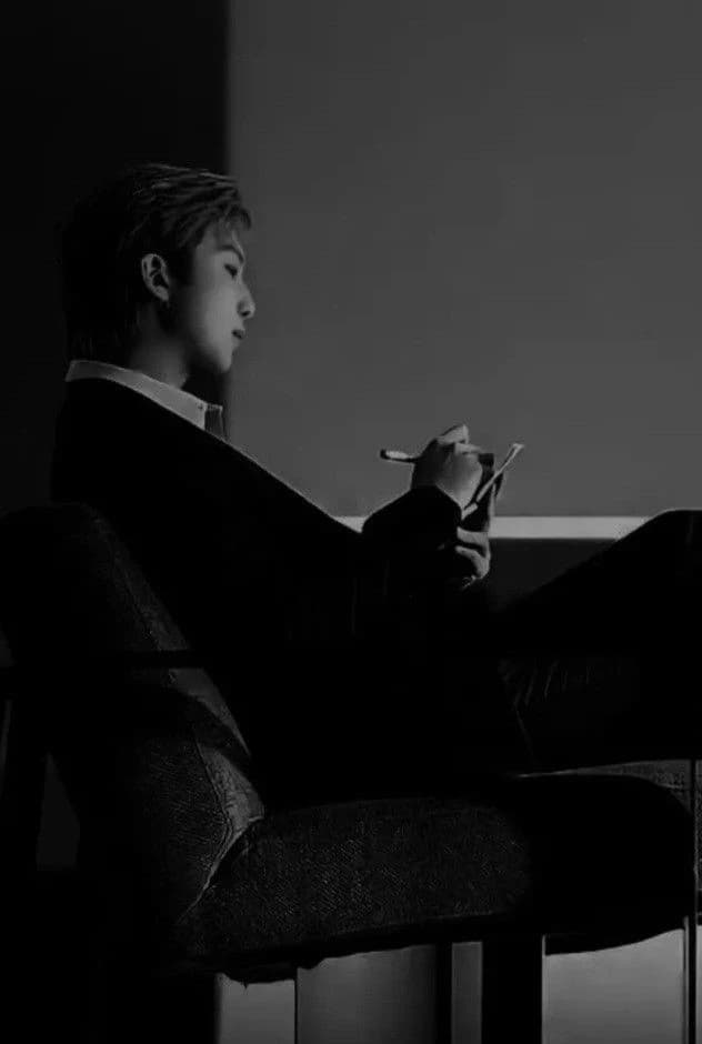 Kim Namjoon thumbnail