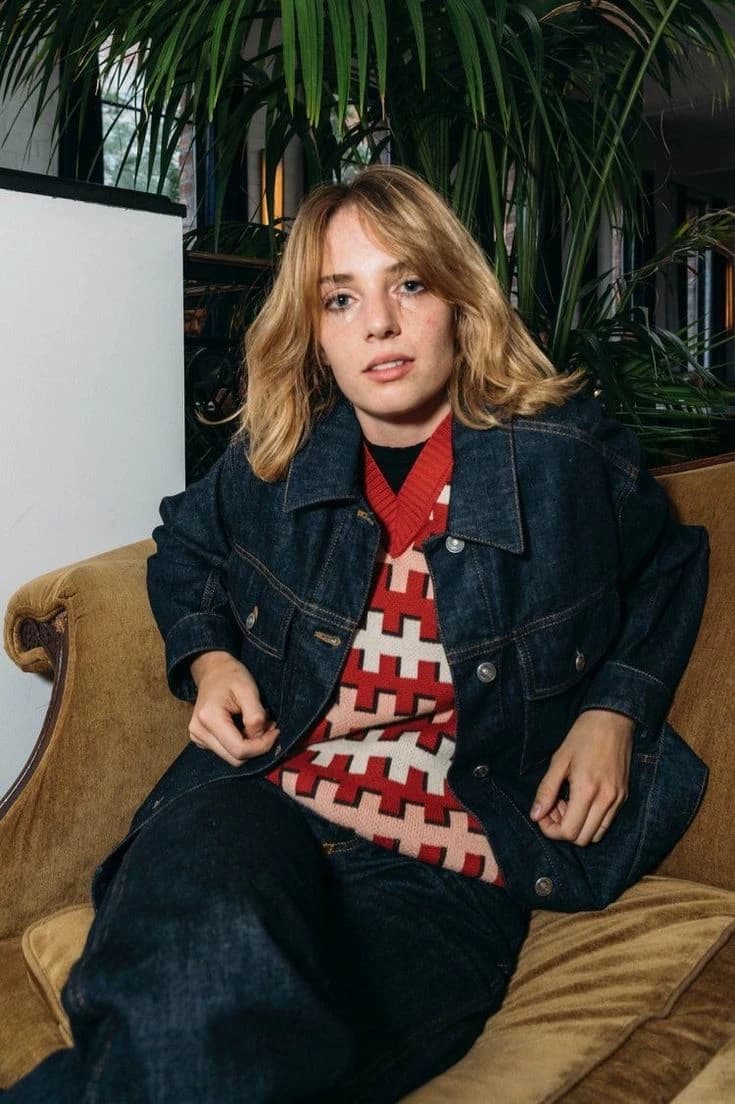Maya Hawke thumbnail