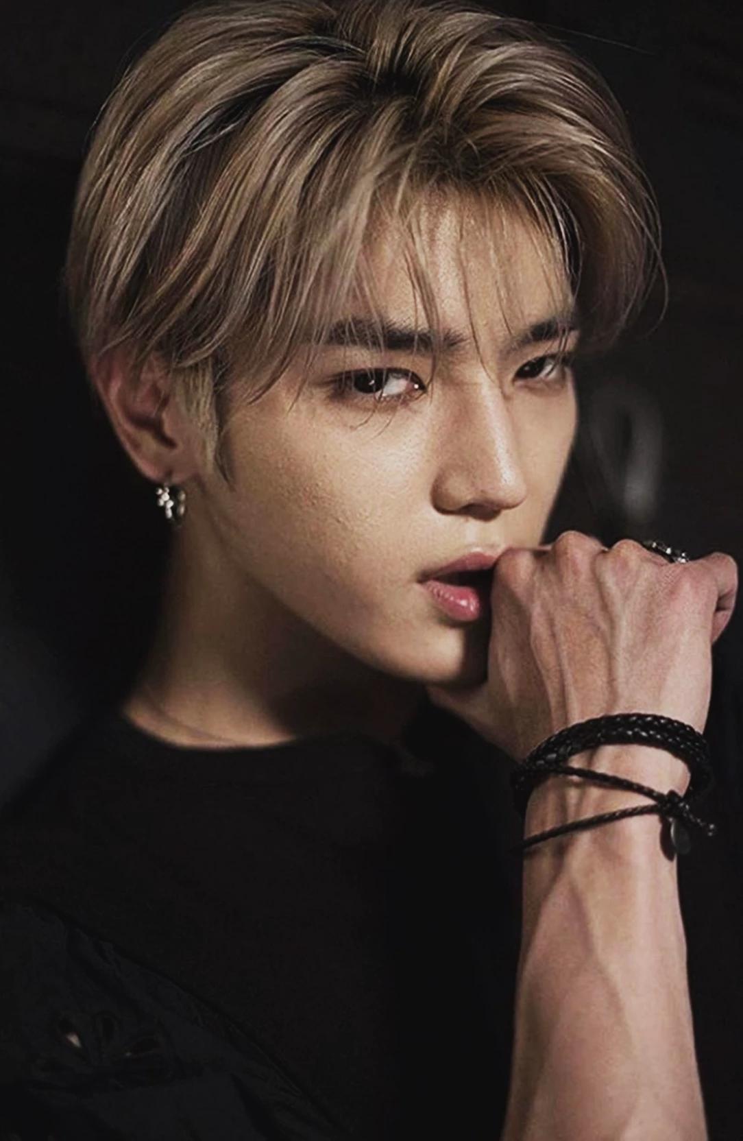 Taeyong(NCT Leader-31) thumbnail