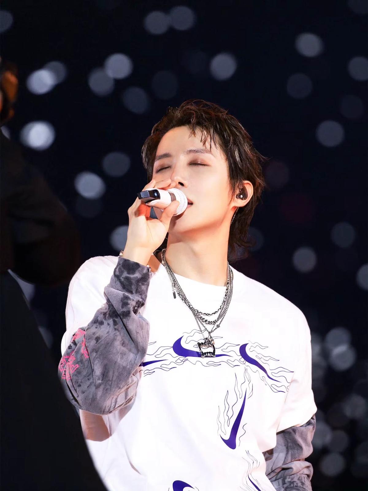 j-hope  thumbnail