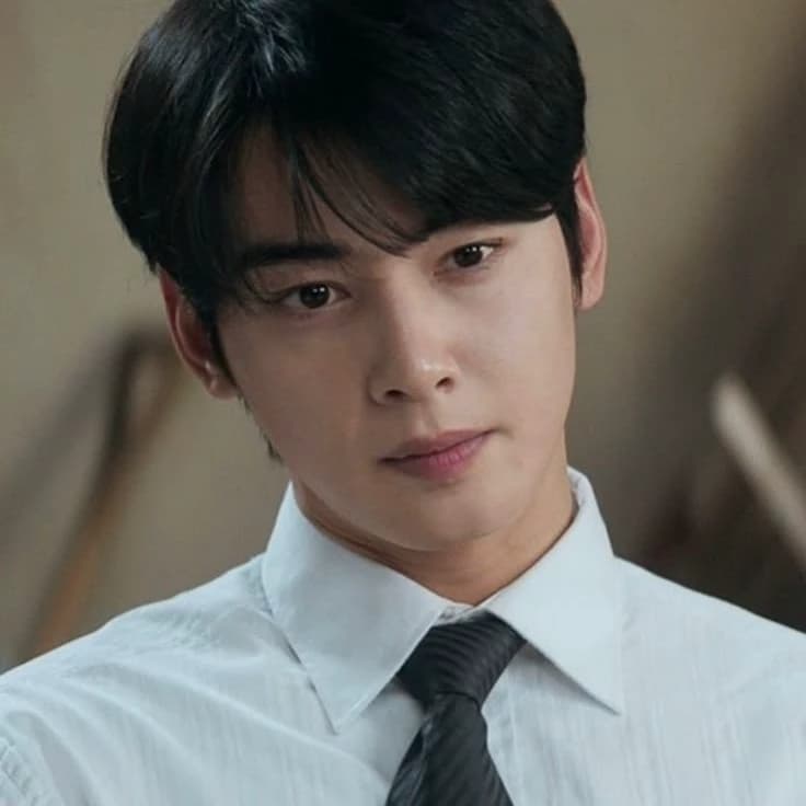 Lee Un-Jeong thumbnail