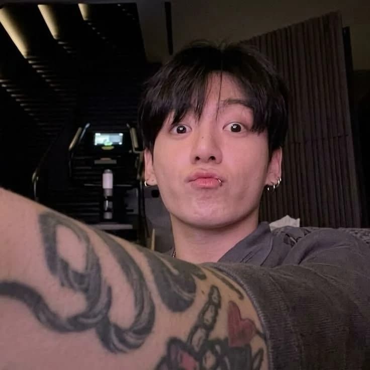 jeon jungkook thumbnail