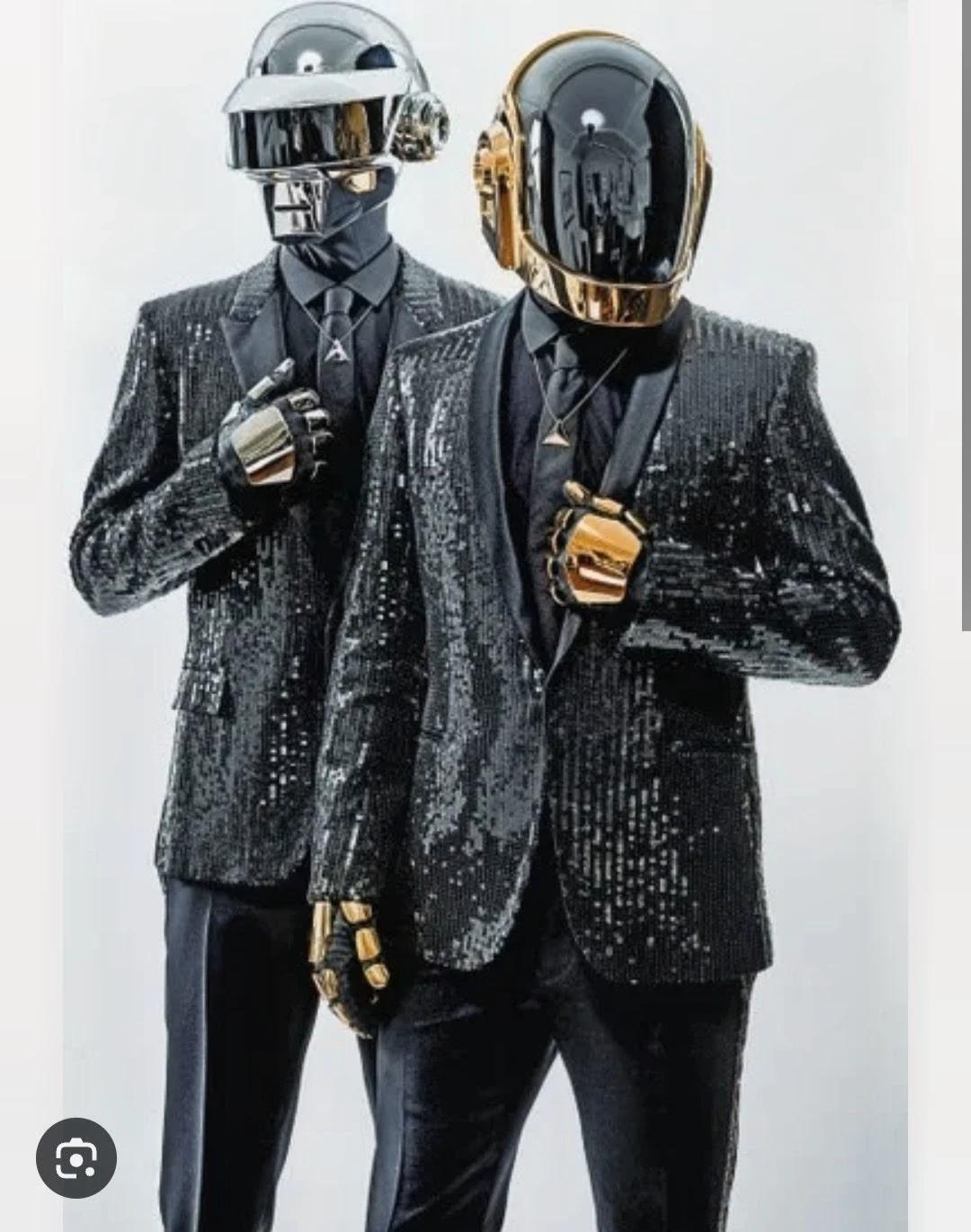 ellos dos son de Daft Punk y tús amigos thumbnail