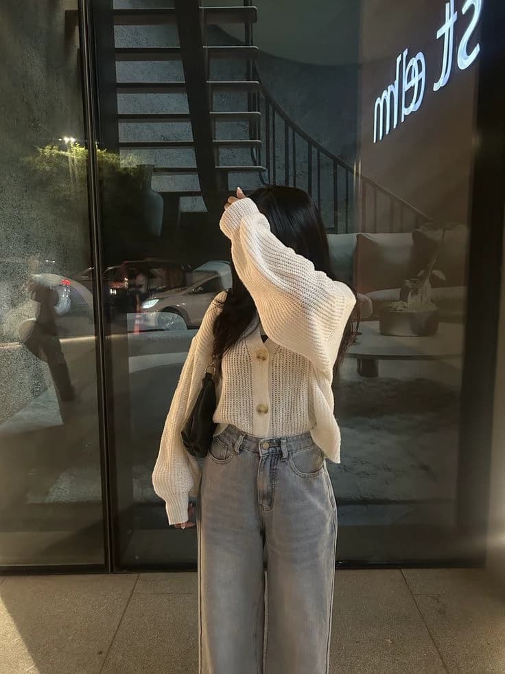 Lily thumbnail