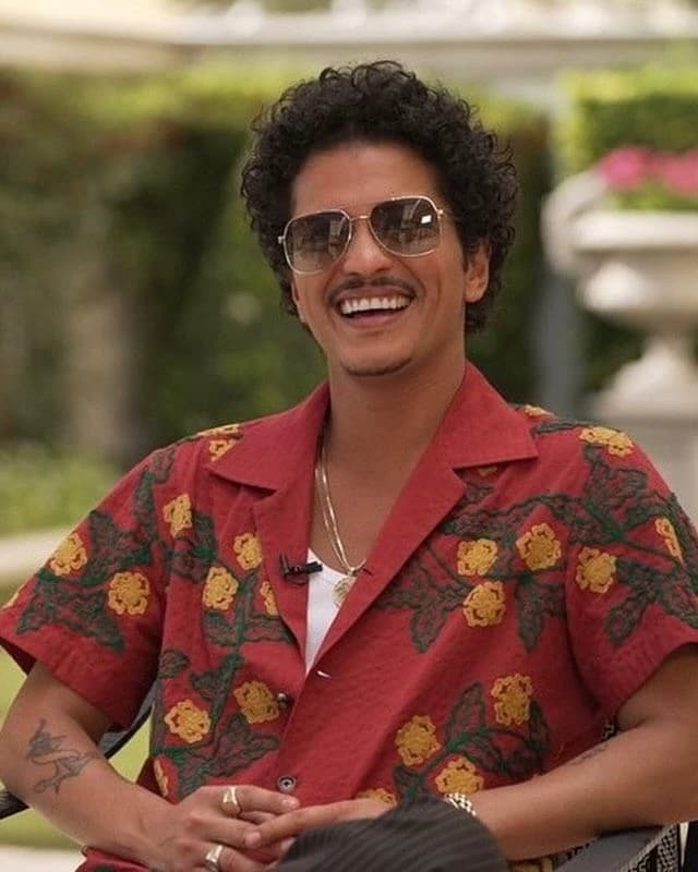 Bruno Mars thumbnail