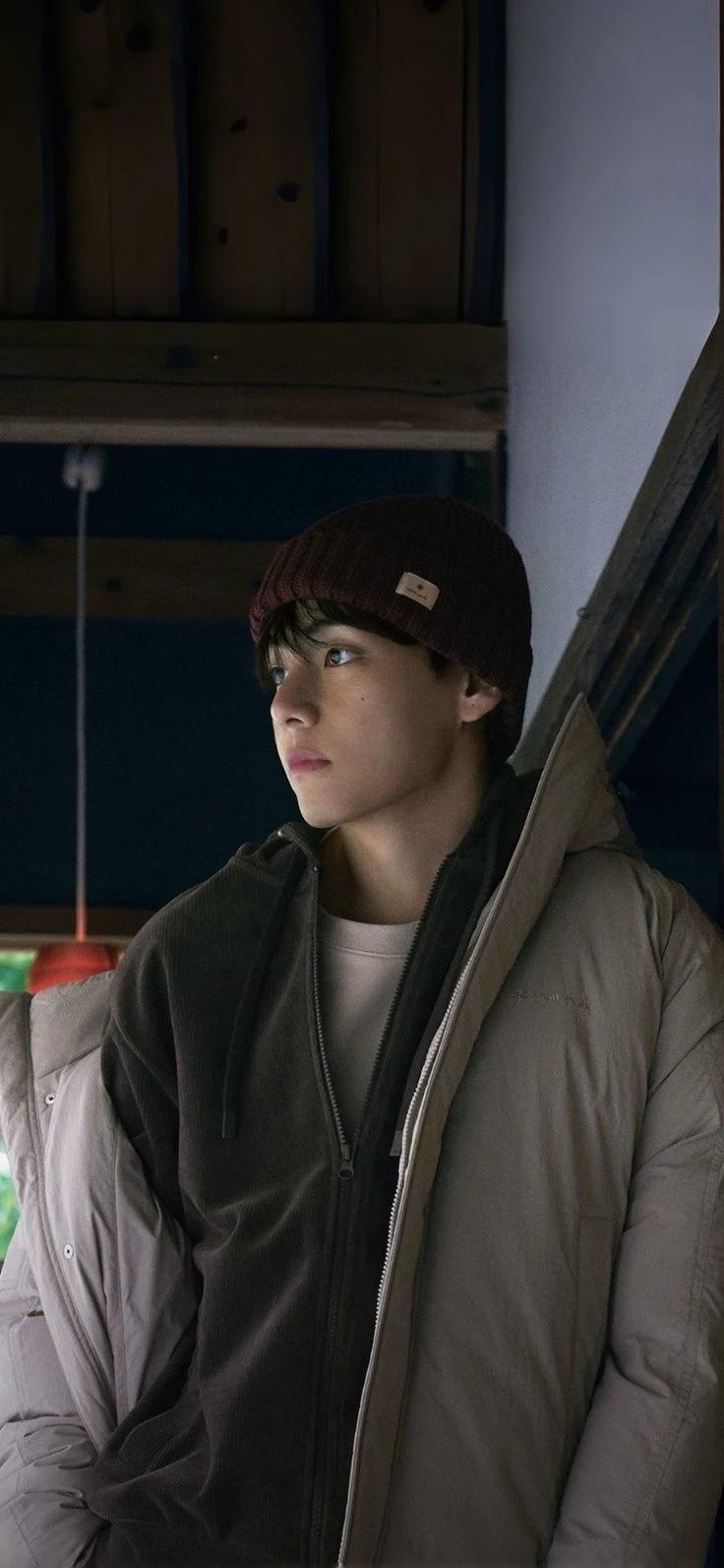 Kim taehyung thumbnail