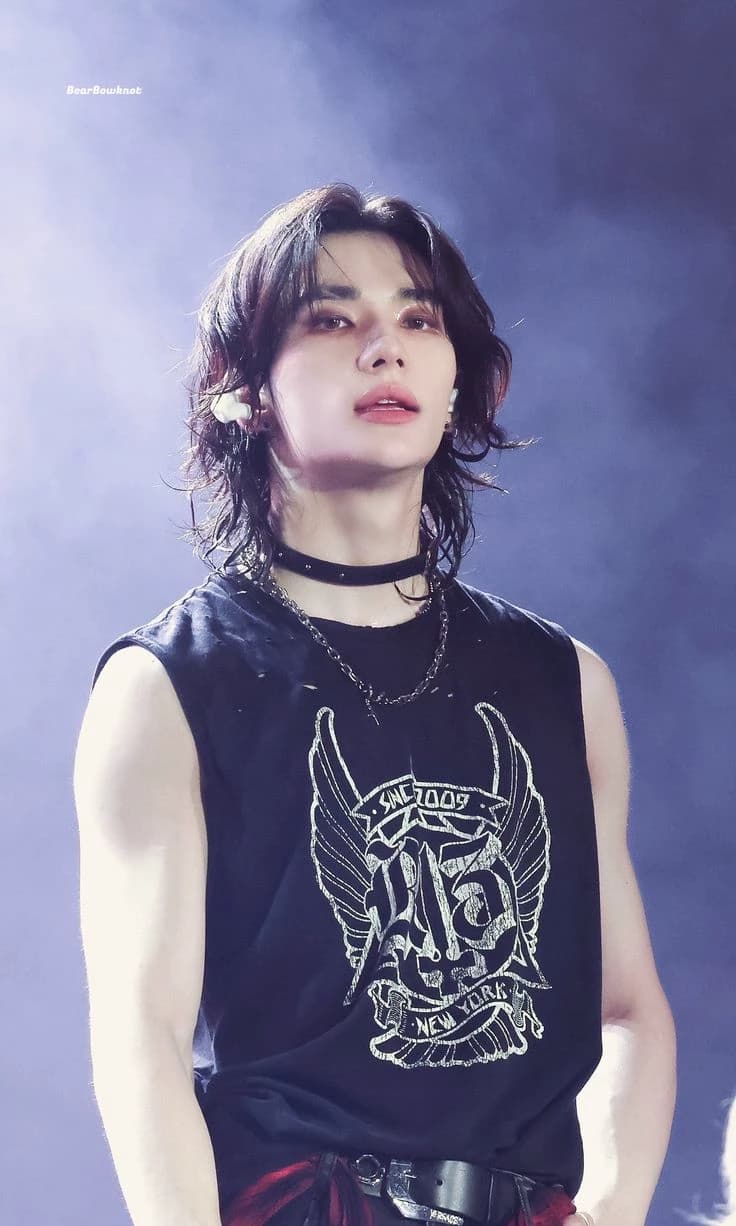 Hyunjin  thumbnail
