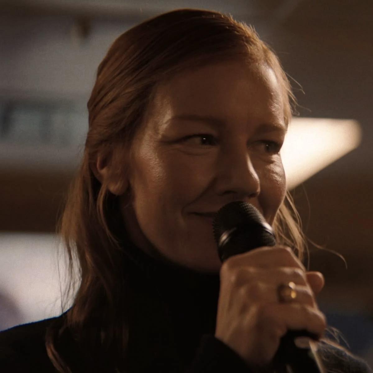 Eva Stratt thumbnail