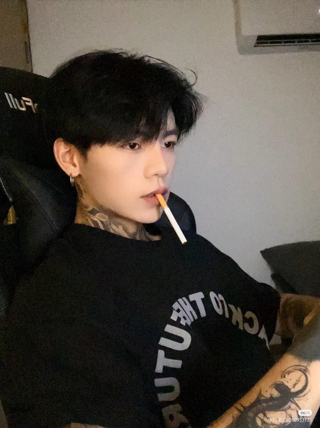 Taehyung_BL thumbnail