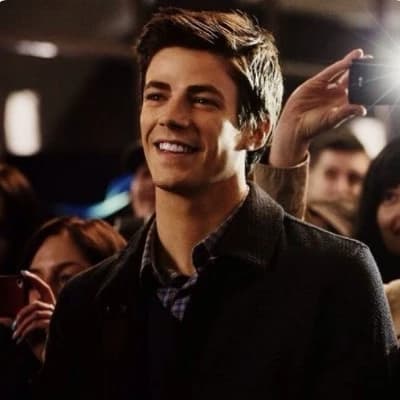 Bartholomew Henry “Barry” Allen / The Flash thumbnail