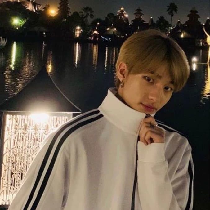 Hyunjin thumbnail