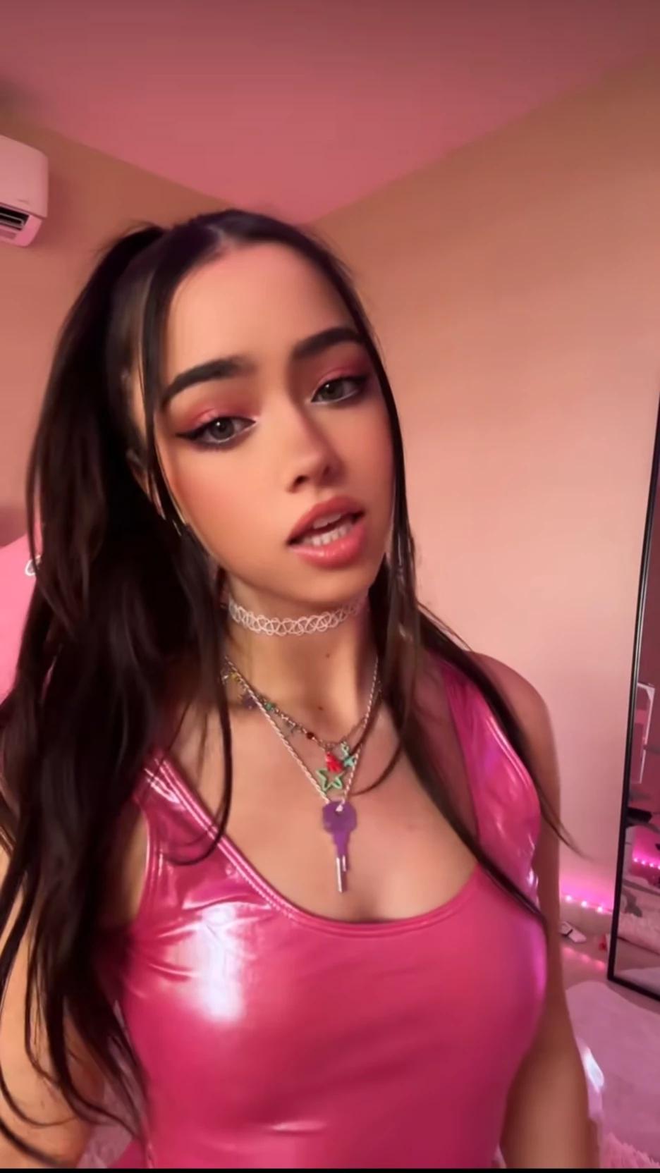 Zoey thumbnail