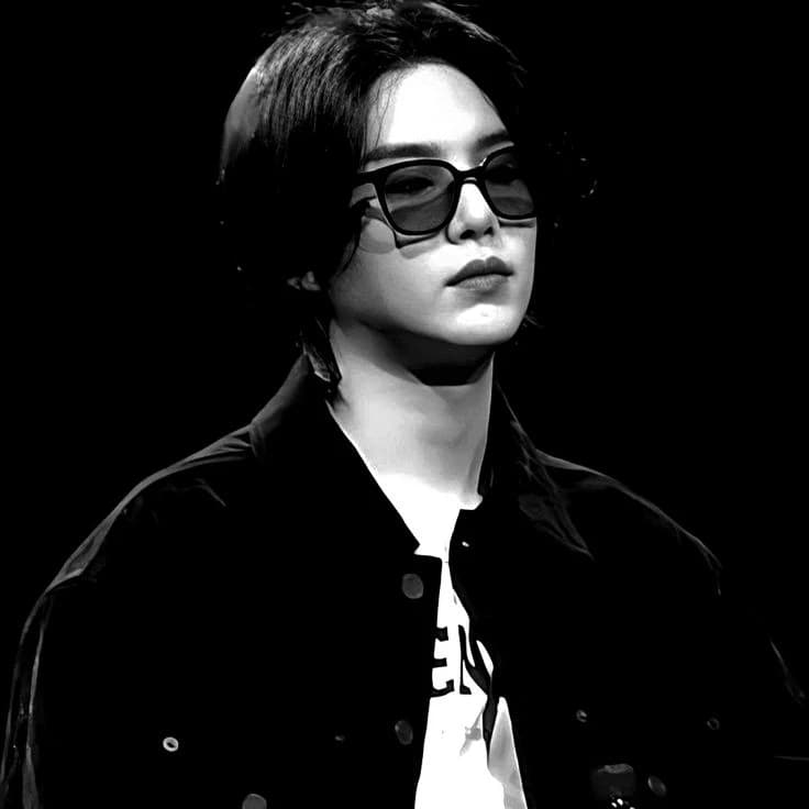 Min Yoongi thumbnail