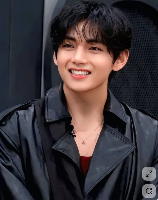 Kim Taehyung thumbnail