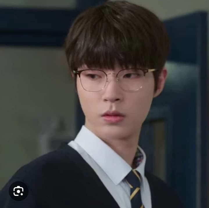 Hwang In-yeop thumbnail
