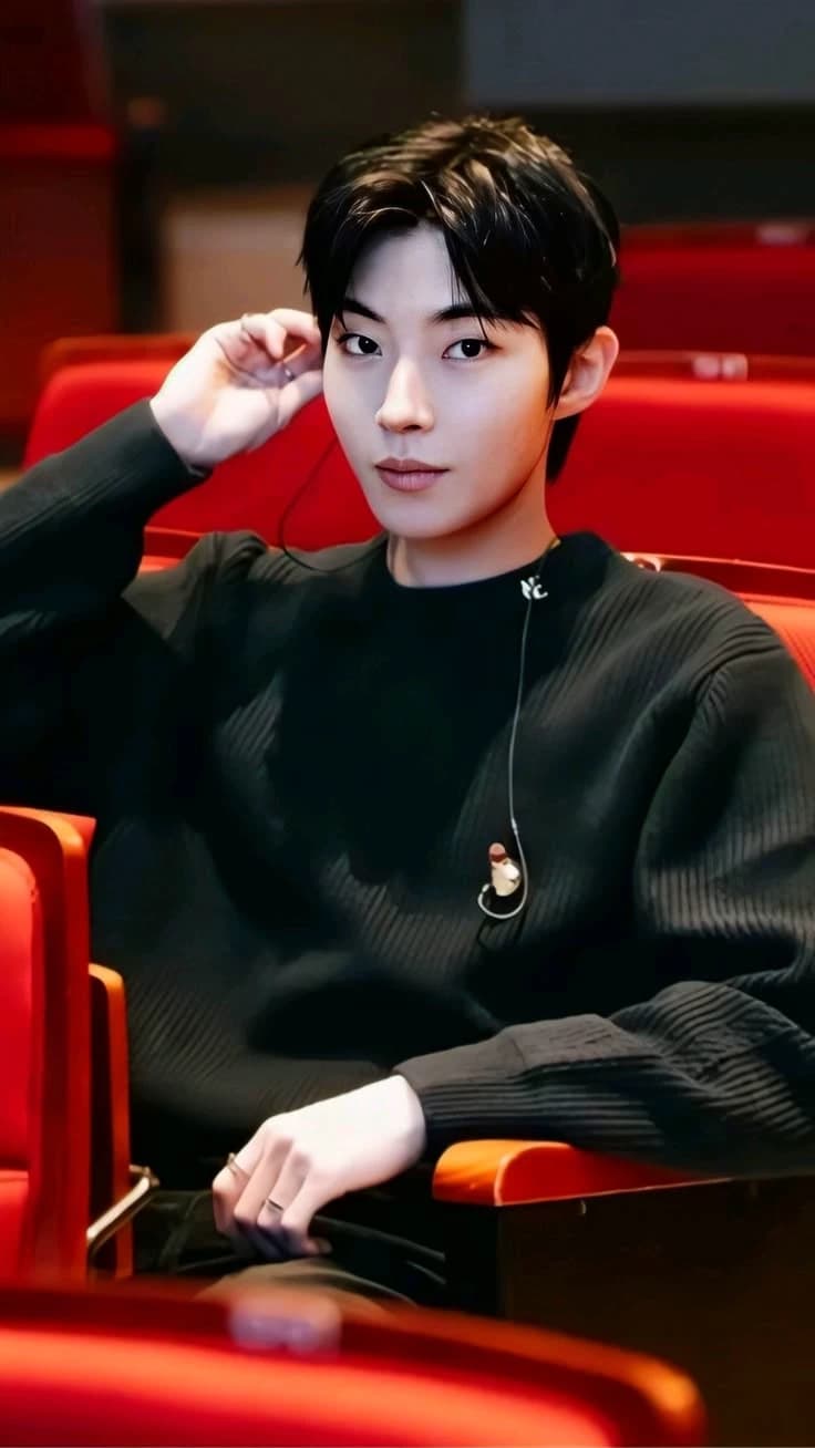Hwang In-yeop thumbnail
