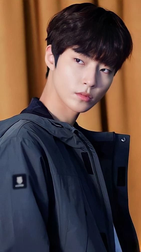 Hwang In-yeop thumbnail