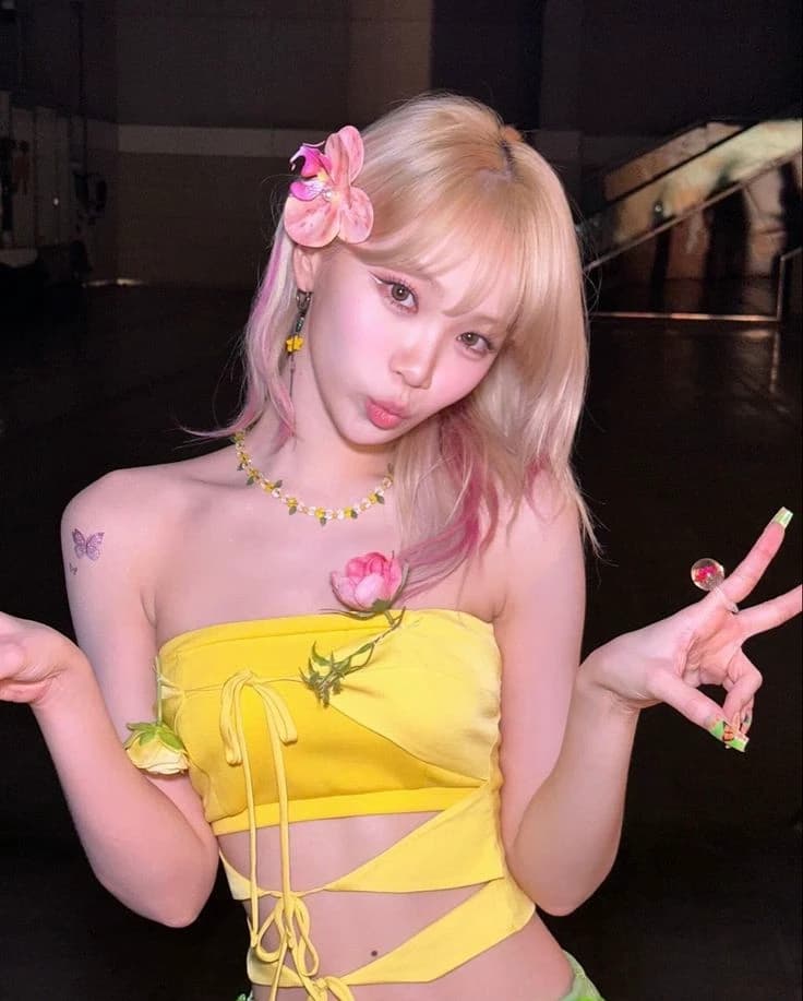 chaewon thumbnail