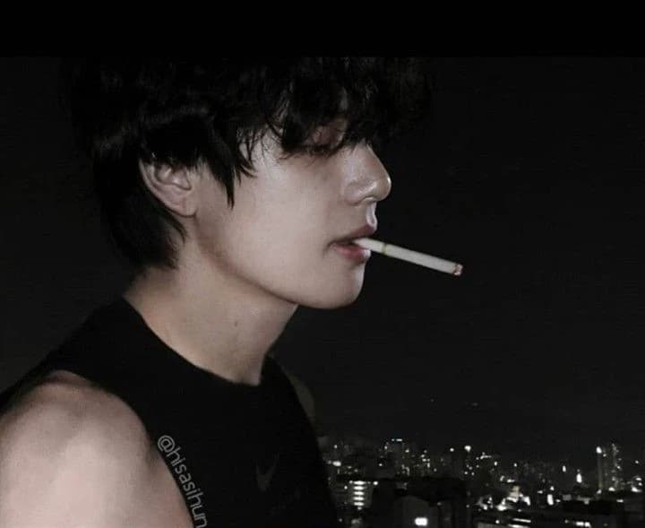 Kim Taehyung  thumbnail