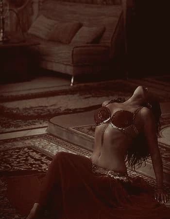  a dancing mistress × a king thumbnail
