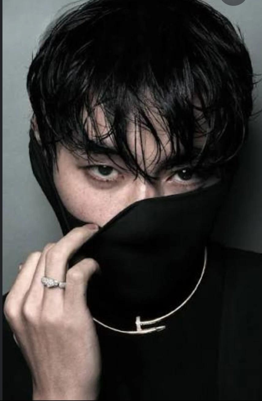 Kim Taehyung  thumbnail