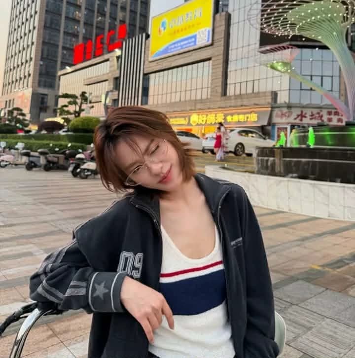 Emi Thasorn thumbnail