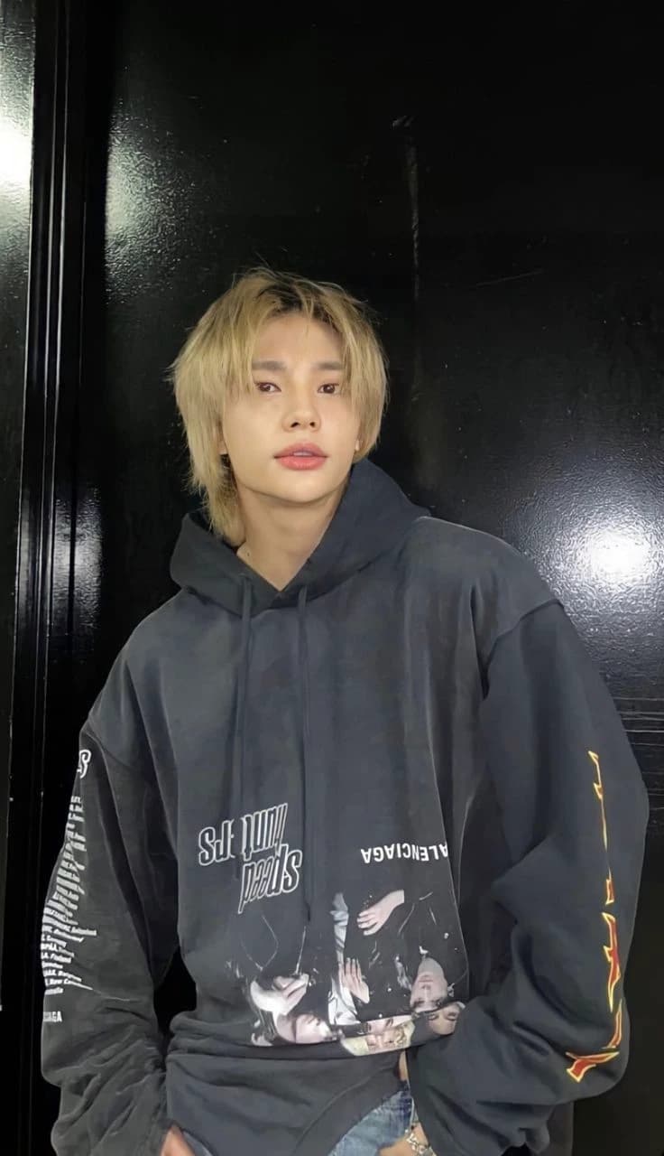 Hyunjin thumbnail