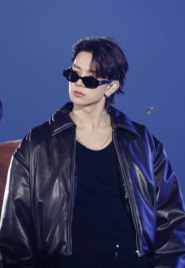 Lee Heeseung thumbnail