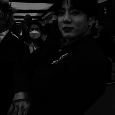 Jeon Jungkook thumbnail