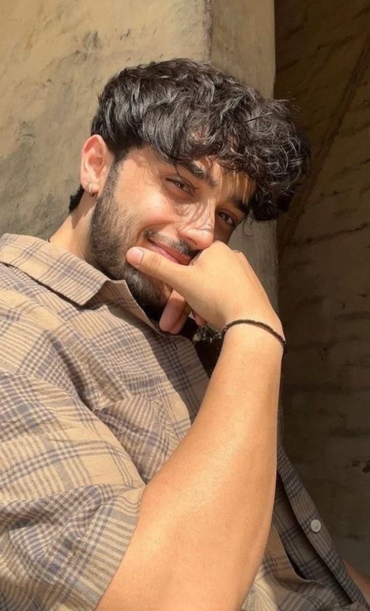 Abeer Khanna  thumbnail