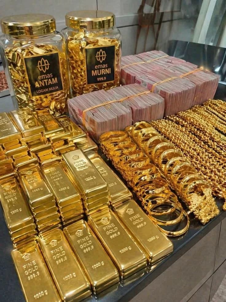 "The Golden Opportunity: From a Sudden Blessing to a Secure Future" thumbnail