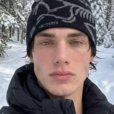 Damien Petrova thumbnail