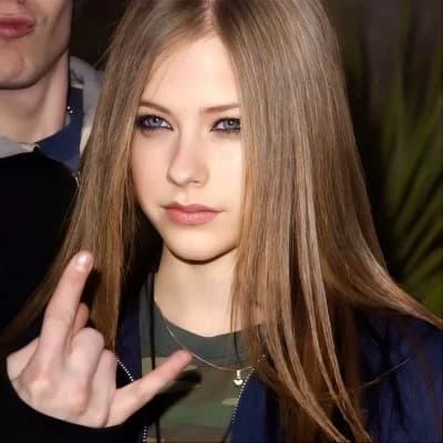 Avril Lavigne thumbnail